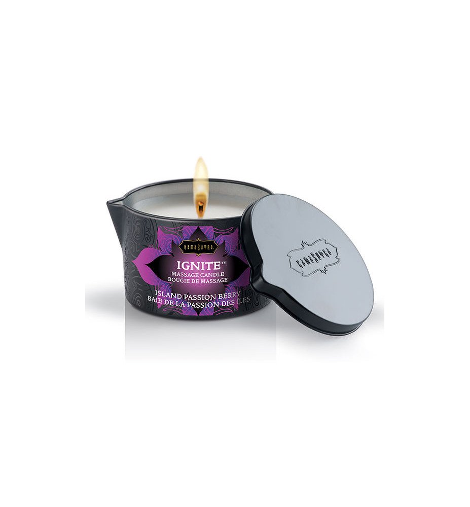 Découvrez cette bougie de massage au parfum des îles et voyagez au pays du bien-être et de la sensualité.