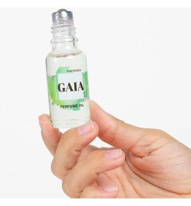 Votre Fragrance Aphrodisiaque Bio – L’Huile Parfumée qui Révèle Votre Féminité et Attire le Désir.