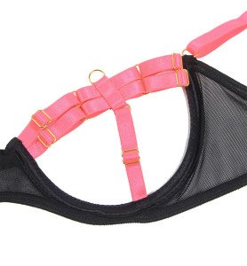 Soutien-Gorge Bandage Ultra-Sexy : Sublimez Votre Poitrine avec Élégance.